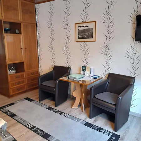 Ferienhaus Heimes Klotten Eksteriør billede
